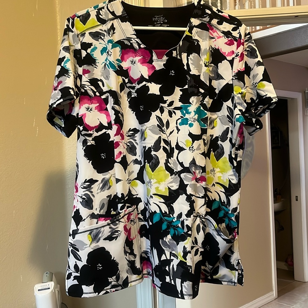 Women’s size XL scrub top